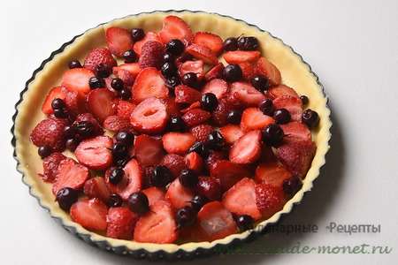 Тёртый пирог с ягодами